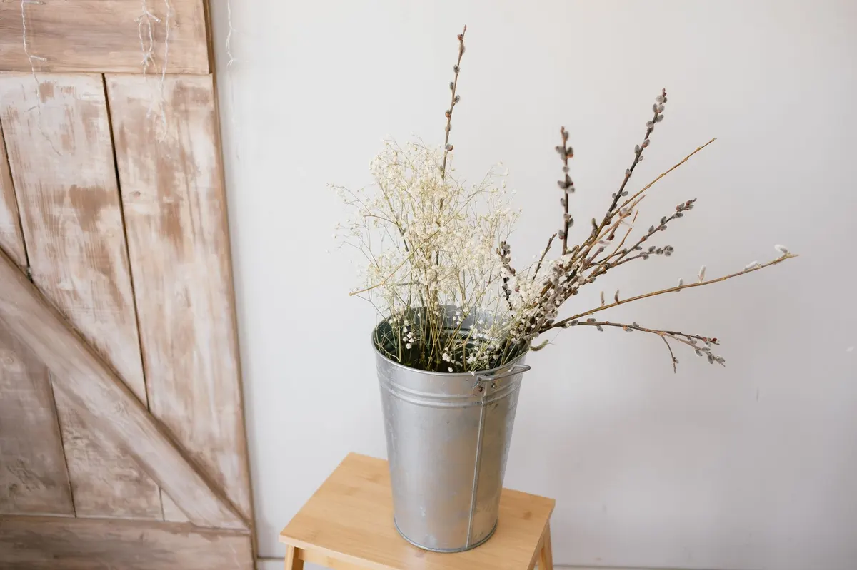 aged zinc paint finish vintage planter step by step