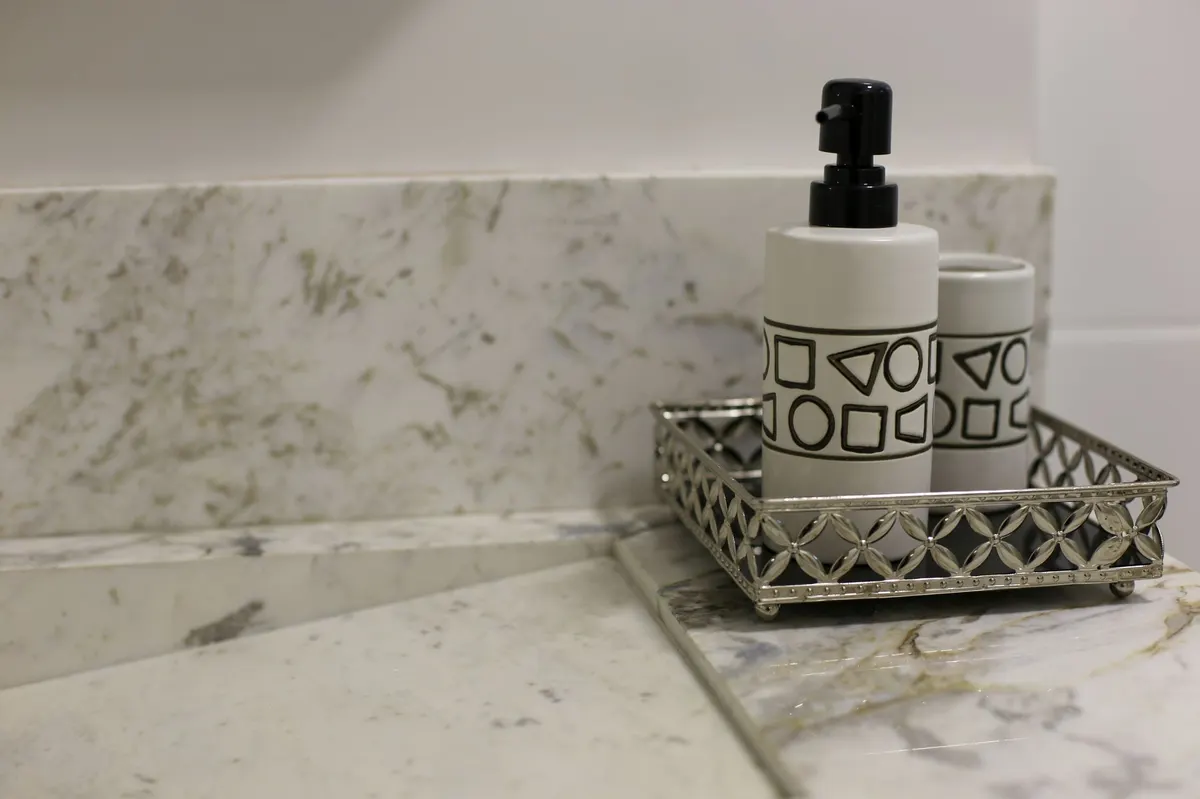 textured waffle hand towel hook